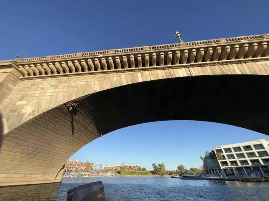 Pool King Lake Suite-Walk To Dt & Lake! Lake Havasu City Eksteriør bilde