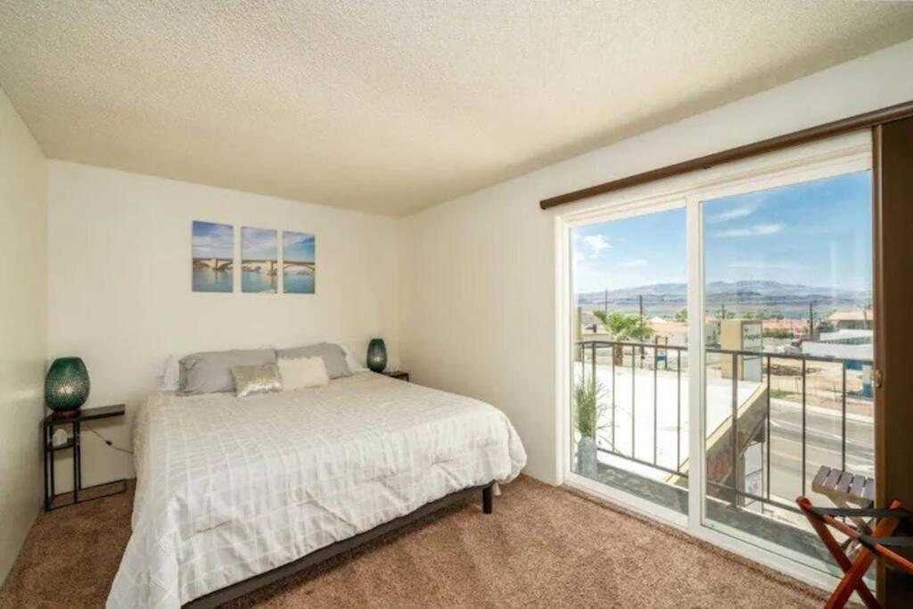 Pool King Lake Suite-Walk To Dt & Lake! Lake Havasu City Eksteriør bilde