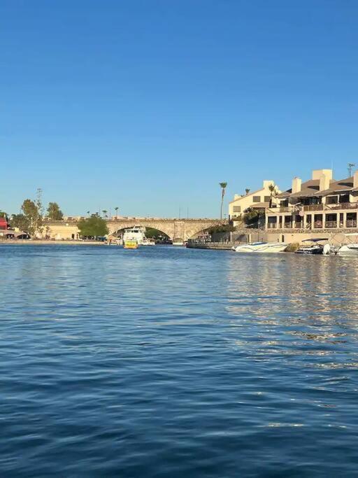 Pool King Lake Suite-Walk To Dt & Lake! Lake Havasu City Eksteriør bilde